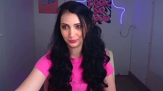 Amalia amor online show from April 13, 2026, 5:44 am