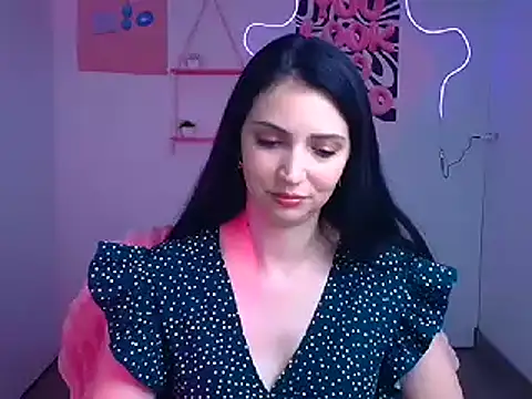 Amalia amor online show from November 11, 2025, 12:44 pm