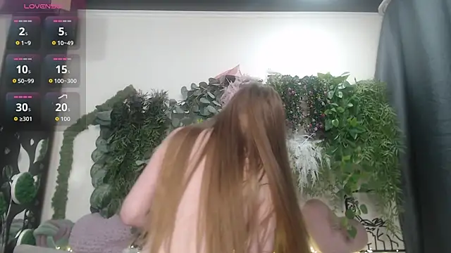 Snapshot of scyrim2 chatting on November 14, 2025, 8:45 pm scyrim2 online show from November 14, 2025, 8:45 pm