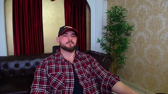 Snapshot of AdamJamesonn chatting on November 1, 2025, 5:25 am AdamJamesonn online show from November 1, 2025, 5:25 am