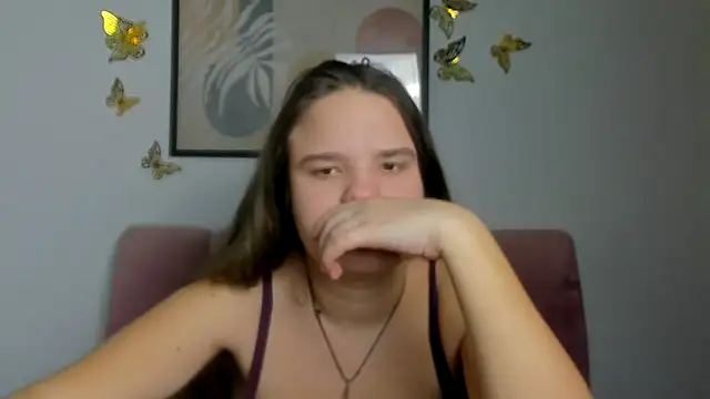 Snapshot of AdeleCruz chatting on February 26, 2026, 12:49 pm AdeleCruz online show from February 26, 2026, 12:49 pm