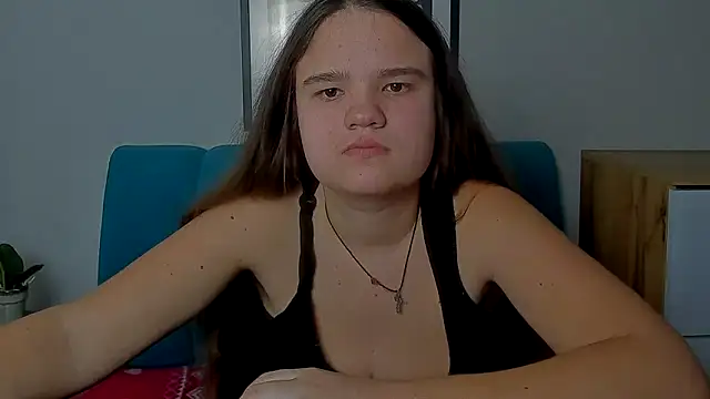 Snapshot of AdeleCruz chatting on February 22, 2026, 1:02 pm AdeleCruz online show from February 22, 2026, 1:02 pm