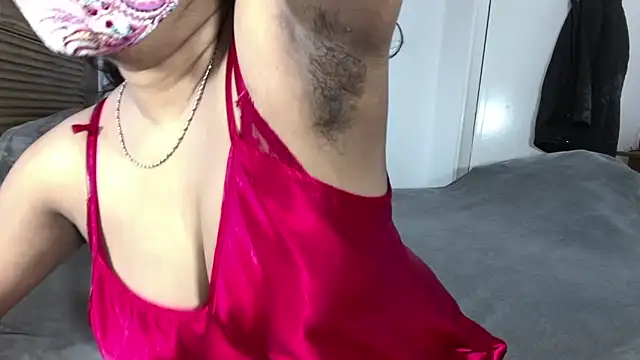 Snapshot of ArathyNambyarMallu chatting on December 3, 2025, 11:20 am ArathyNambyarMallu online show from December 3, 2025, 11:20 am