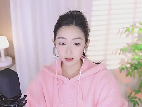 Snapshot of Muzi-sing chatting on March 7, 2025, 7:30 am Muzi-sing online show from March 7, 2025, 7:30 am