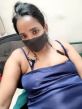 Snapshot of Lolitatamil chatting on May 16, 2026, 12:20 am Lolitatamil online show from May 16, 2026, 12:20 am