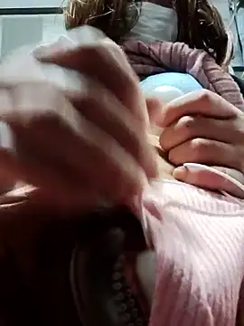 Snapshot of Risa0930hinata chatting on January 5, 2026, 10:46 pm Risa0930hinata online show from January 5, 2026, 10:46 pm