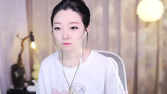 Zoe-99 online show from December 21, 2025, 2:41 pm