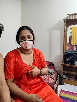 Snapshot of Horny_Desi_Girl chatting on February 2, 2025, 6:42 pm Horny Desi Girl online show from February 2, 2025, 6:42 pm