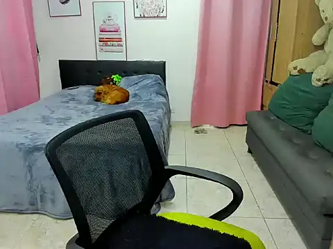 Snapshot of aome_333 chatting on January 29, 2025, 12:45 pm aome 333 online show from January 29, 2025, 12:45 pm