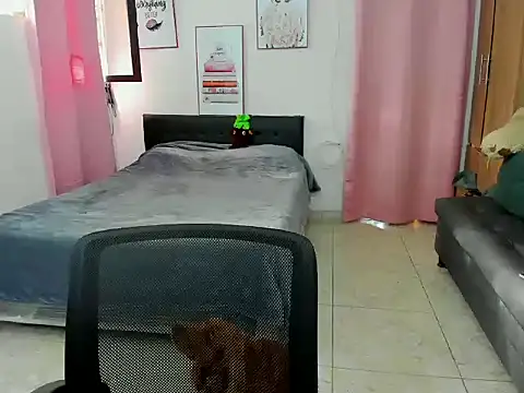 Snapshot of aome_333 chatting on January 31, 2025, 1:02 pm aome 333 online show from January 31, 2025, 1:02 pm