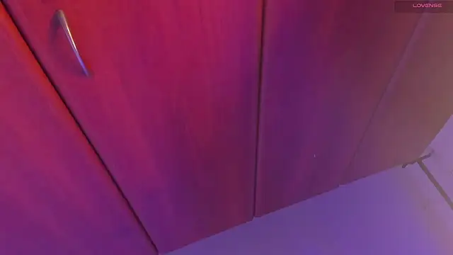 kathy bakerr online show from February 13, 2026, 1:33 pm