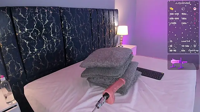 kathy bakerr online show from September 16, 2025, 5:47 pm