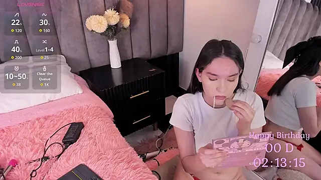 chelsea bolton  online show from October 13, 2025, 12:29 pm