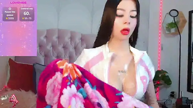 madison oli online show from October 11, 2025, 11:55 am