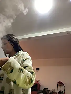 Aleska Miami online show from April 8, 2026, 12:50 pm