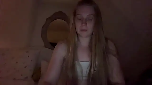 Ella-82 online show from June 24, 2026, 9:01 pm