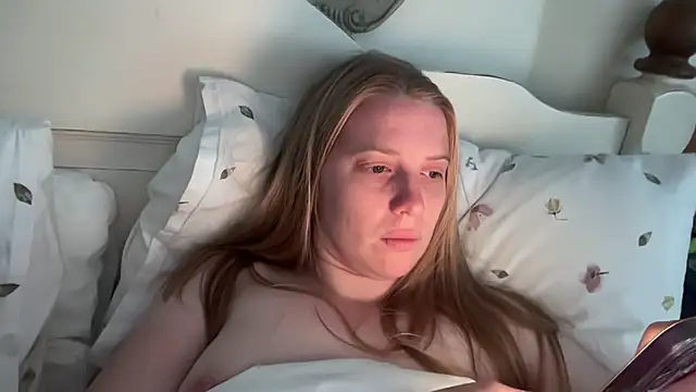 Ella-82 online show from June 21, 2026, 7:19 pm