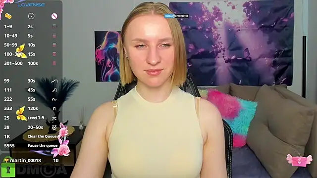 BeautyBlondy online show from May 11, 2026, 2:45 pm