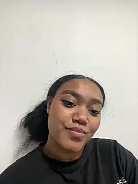 Snapshot of JasmineRose7 chatting on March 18, 2025, 7:33 am JasmineRose7 online show from March 18, 2025, 7:33 am