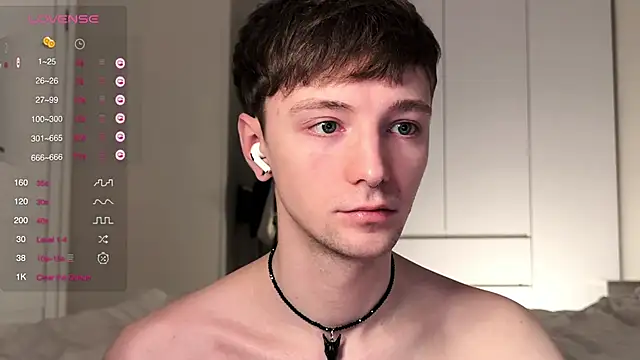 Snapshot of Calvin_Polanski chatting on January 15, 2026, 6:17 am Calvin Polanski online show from January 15, 2026, 6:17 am