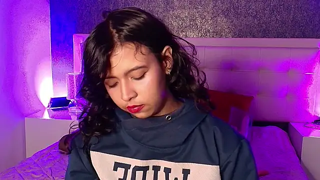 Snapshot of gabriela_cortez chatting on February 17, 2025, 10:27 pm gabriela cortez online show from February 17, 2025, 10:27 pm