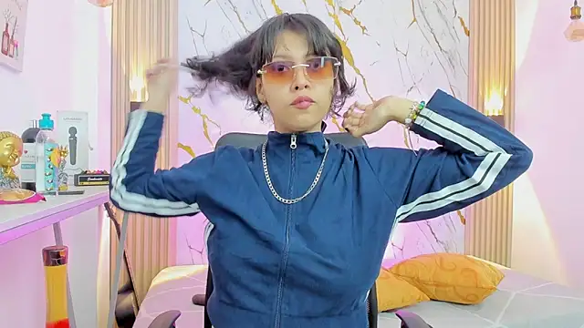 Snapshot of gabriela_cortez chatting on January 18, 2026, 12:52 pm gabriela cortez online show from January 18, 2026, 12:52 pm