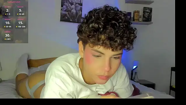 dani angels   online show from April 5, 2026, 5:03 am