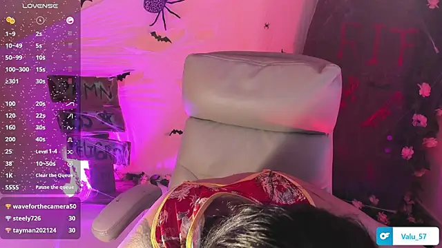 Snapshot of valu_557 chatting on October 18, 2025, 2:02 am valu 557 online show from October 18, 2025, 2:02 am