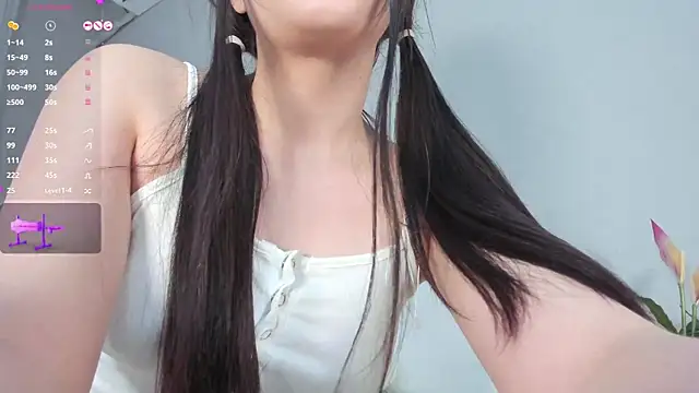 Snapshot of marin_light chatting on February 27, 2025, 10:33 am marin light online show from February 27, 2025, 10:33 am