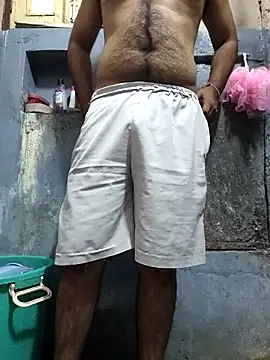 13lusty online show from May 24, 2026, 5:51 am