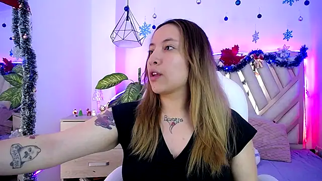 NyxAndria 1 online show from November 22, 2025, 9:35 pm