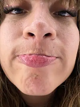 NyxAndria 1 online show from April 10, 2026, 2:07 am