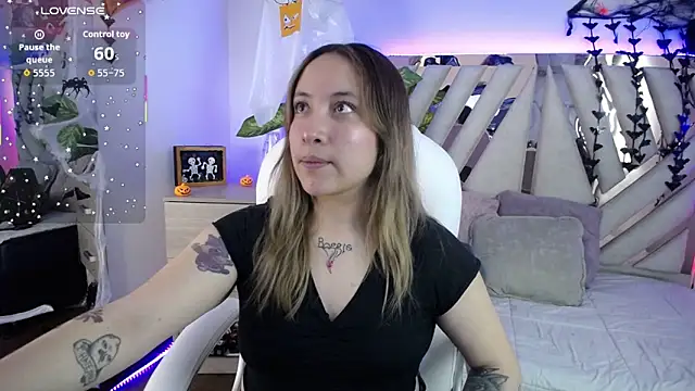 NyxAndria 1 online show from November 12, 2025, 8:45 pm