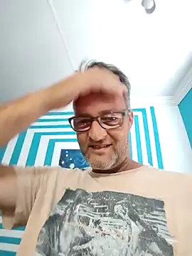 Snapshot of itsmeyes69 chatting on January 28, 2025, 2:42 pm itsmeyes69 online show from January 28, 2025, 2:42 pm