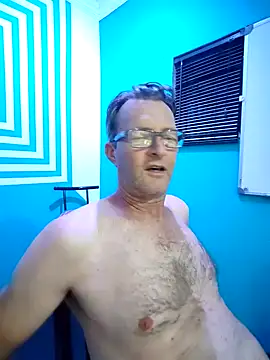 Snapshot of itsmeyes69 chatting on January 17, 2025, 8:33 pm itsmeyes69 online show from January 17, 2025, 8:33 pm