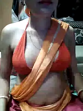 Snapshot of SANA-LEONI chatting on March 3, 2025, 2:39 pm SANA-LEONI online show from March 3, 2025, 2:39 pm