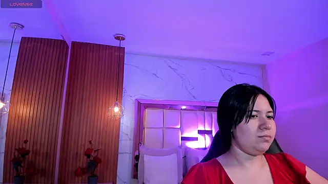 Snapshot of zoes_milee chatting on February 23, 2026, 11:11 am zoes milee online show from February 23, 2026, 11:11 am