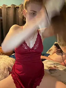 VioletxBlue online show from May 28, 2026, 9:10 pm