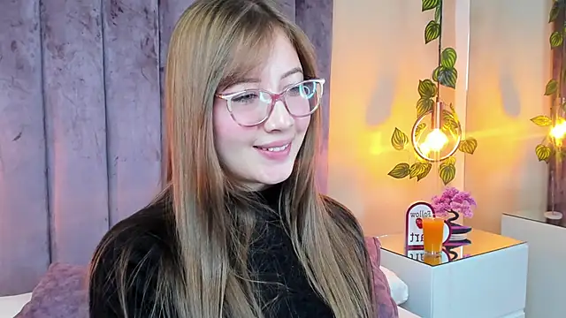 Snapshot of Dahlia_Rousse chatting on December 17, 2025, 5:12 am Dahlia Rousse online show from December 17, 2025, 5:12 am