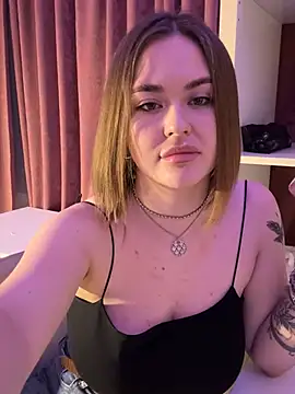 Snapshot of gi_grahams chatting on January 8, 2026, 7:09 pm gi grahams online show from January 8, 2026, 7:09 pm