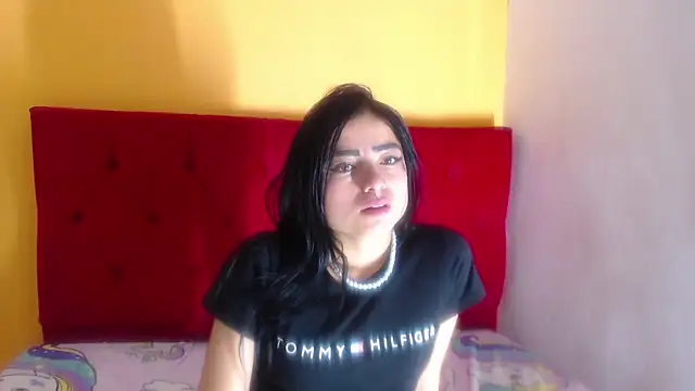 astreajonescm101 online show from January 14, 2025, 6:17 pm