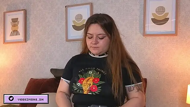 Veronica simons online show from April 27, 2026, 8:51 pm
