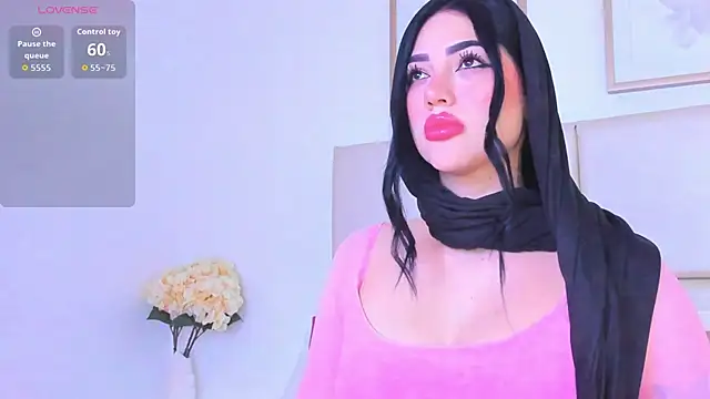 Snapshot of taylorsmiiith_ chatting on April 8, 2026, 7:48 pm taylorsmiiith online show from April 8, 2026, 7:48 pm