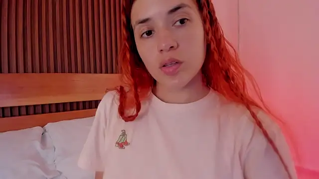 Snapshot of alliss_ginger_ chatting on April 9, 2026, 8:37 pm alliss ginger online show from April 9, 2026, 8:37 pm