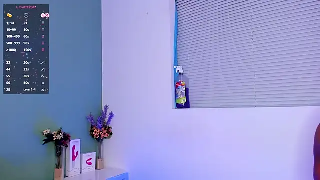 Snapshot of LovelyNickii chatting on March 9, 2025, 12:53 pm LovelyNickii online show from March 9, 2025, 12:53 pm