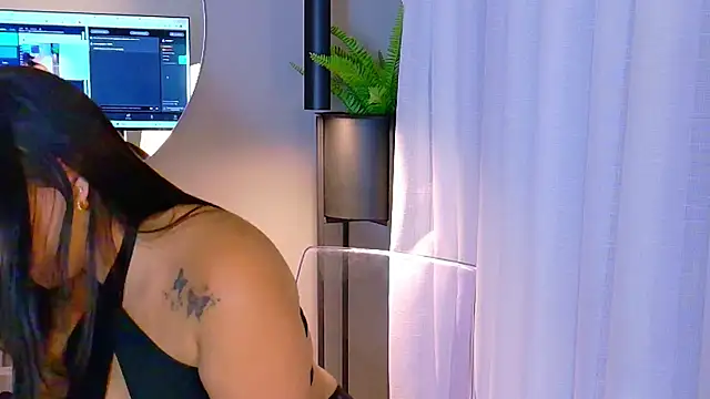 Snapshot of AlynAllen chatting on September 20, 2025, 7:30 pm AlynAllen online show from September 20, 2025, 7:30 pm