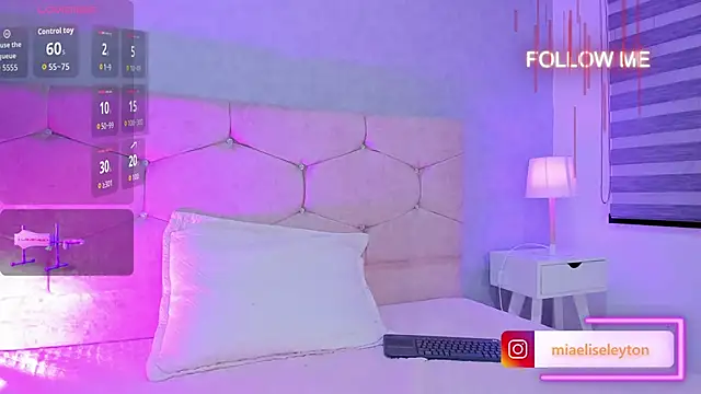 Elise-Leyton online show from October 10, 2025, 6:20 pm