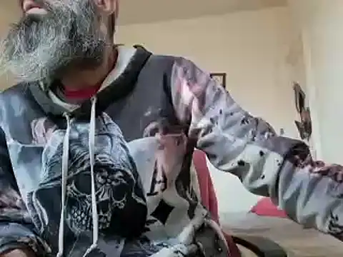 Snapshot of BaByArM81 chatting on March 12, 2025, 9:13 pm BaByArM81 online show from March 12, 2025, 9:13 pm