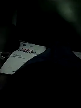 Snapshot of Lukas2204 chatting on February 10, 2026, 2:43 am Lukas2204 online show from February 10, 2026, 2:43 am