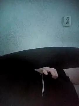 Snapshot of Lukas2204 chatting on February 5, 2026, 7:43 pm Lukas2204 online show from February 5, 2026, 7:43 pm